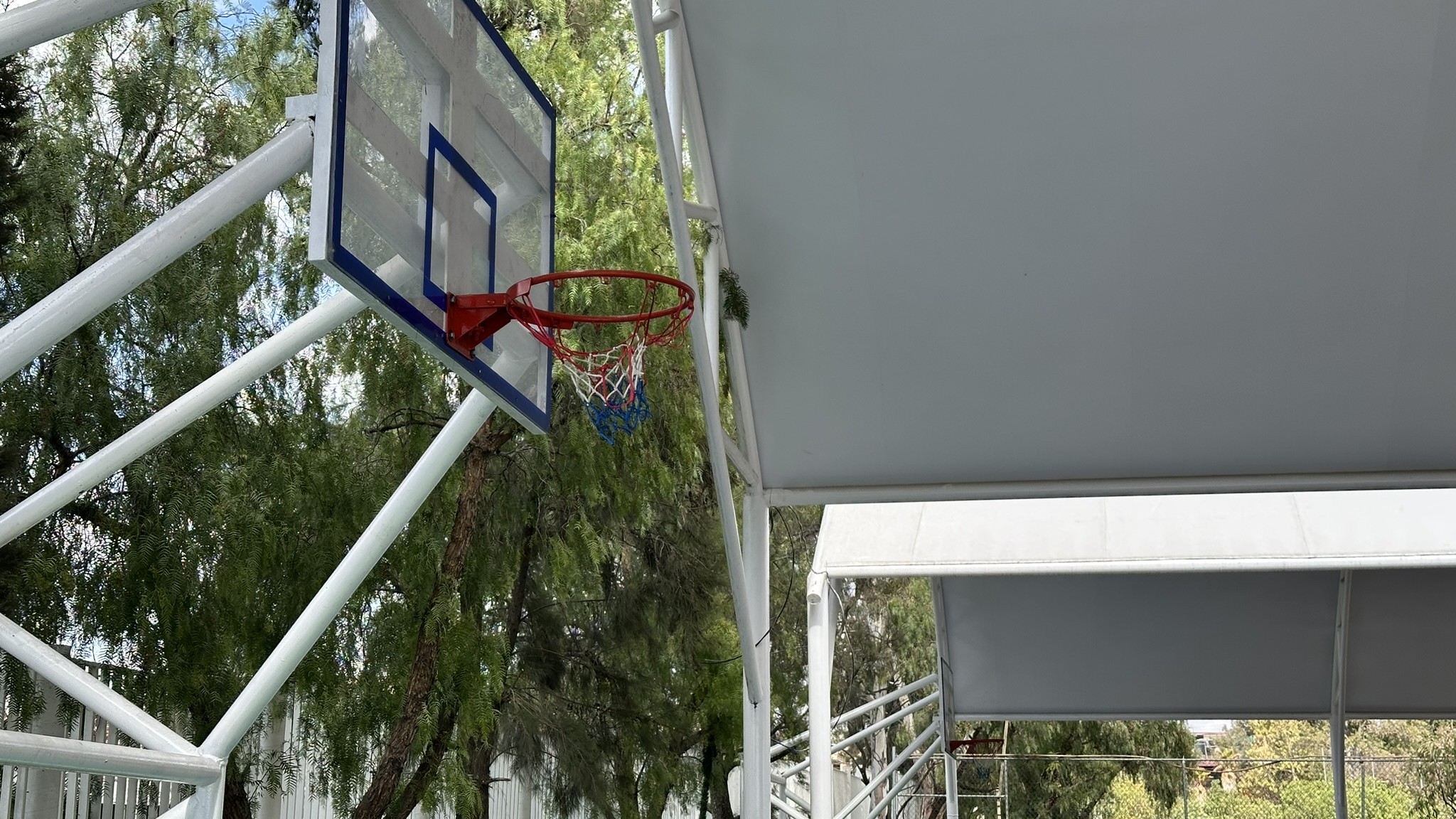 Deportivo Dr. Roberto Vega Galina