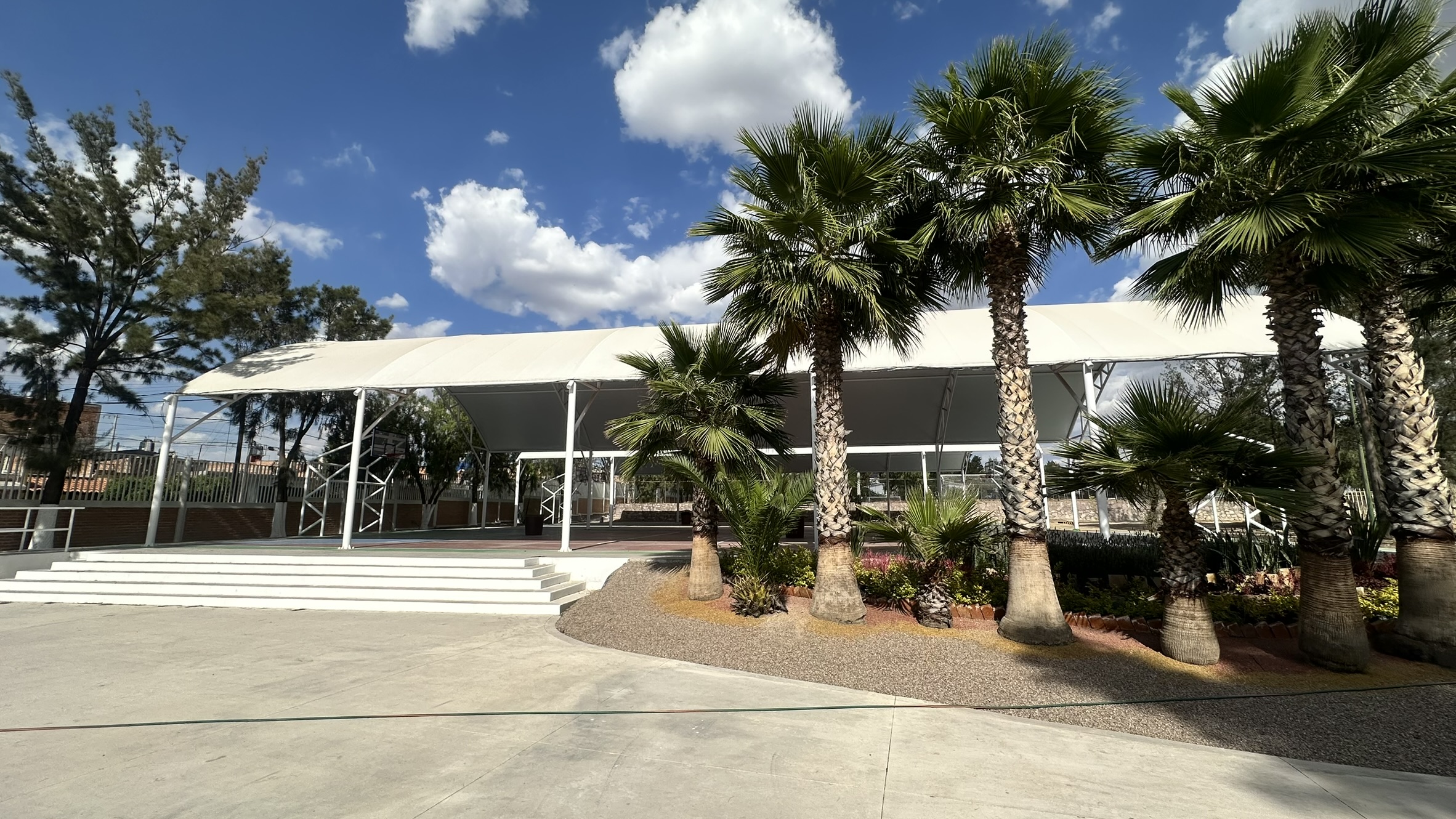 Deportivo Dr. Roberto Vega Galina